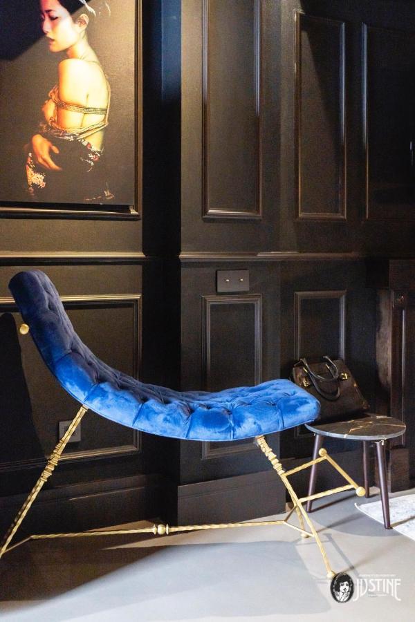 Suite Shibari: Elegant Madrid Rio Apartment Exterior photo